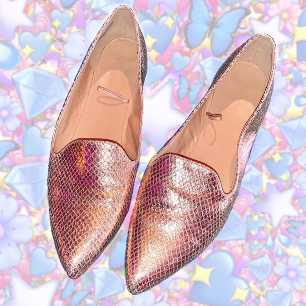 Rose gold metallic pointed flats